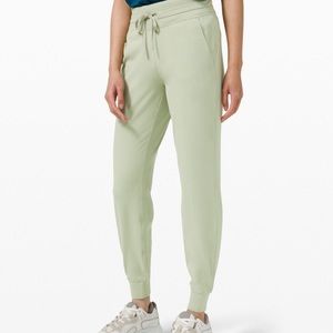 Lululemon Ready to Rulu Jogger Size 6